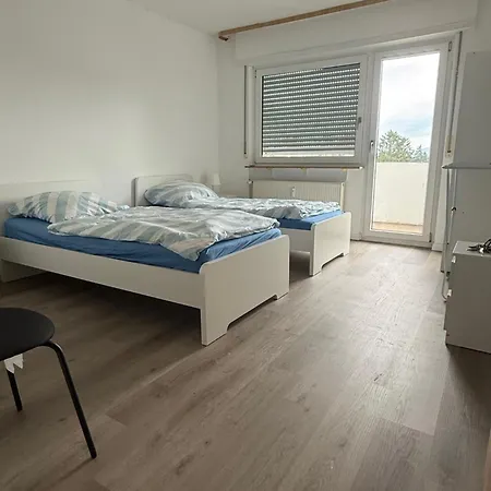 Monteur- Und Hemsbach